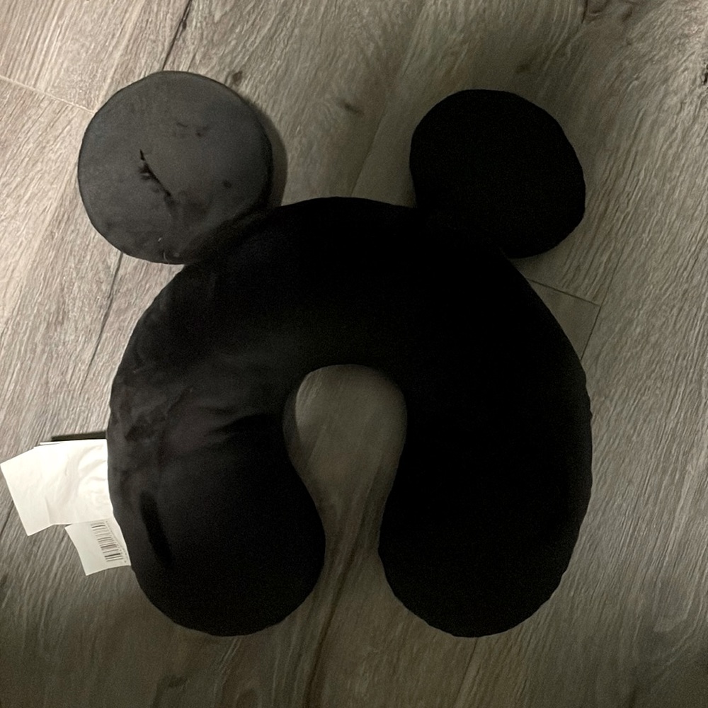 Disney travel pillow - black Mickey ears Super Cute Comfortable travel